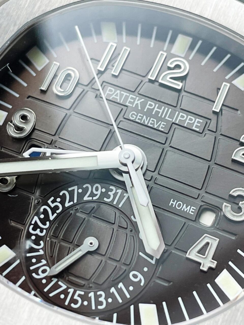 Replica PATEK PHILIPPE Aquanaut 5164A SS GRF BEST EDITION BLACK DIAL ON BLACK RUBBER STRAP A324 V2