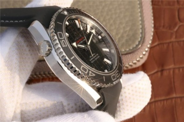 Replica Omega Planet Ocean Professional Ceramic Bezel 45mm OMF 007 Rubber Strap A8501