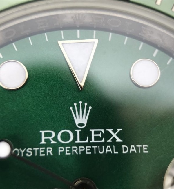 Replica Rolex Submariner 116610 LV Green Ceramic V7 Noob A3135