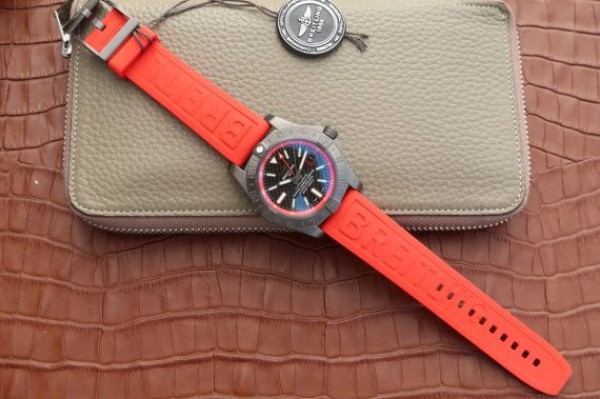Replica Breitling Avenger GMT PVD GF Carbon Fiber Dial Red Rubber Strap A2836
