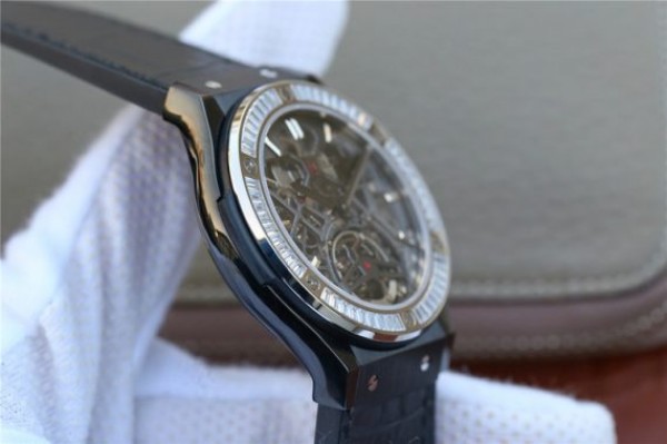 Replica Hublot Classic Fusion Tourbillon 42mm TF SS PVD Diamonds Bezel Skeleton Dial Gummy Strap A23J
