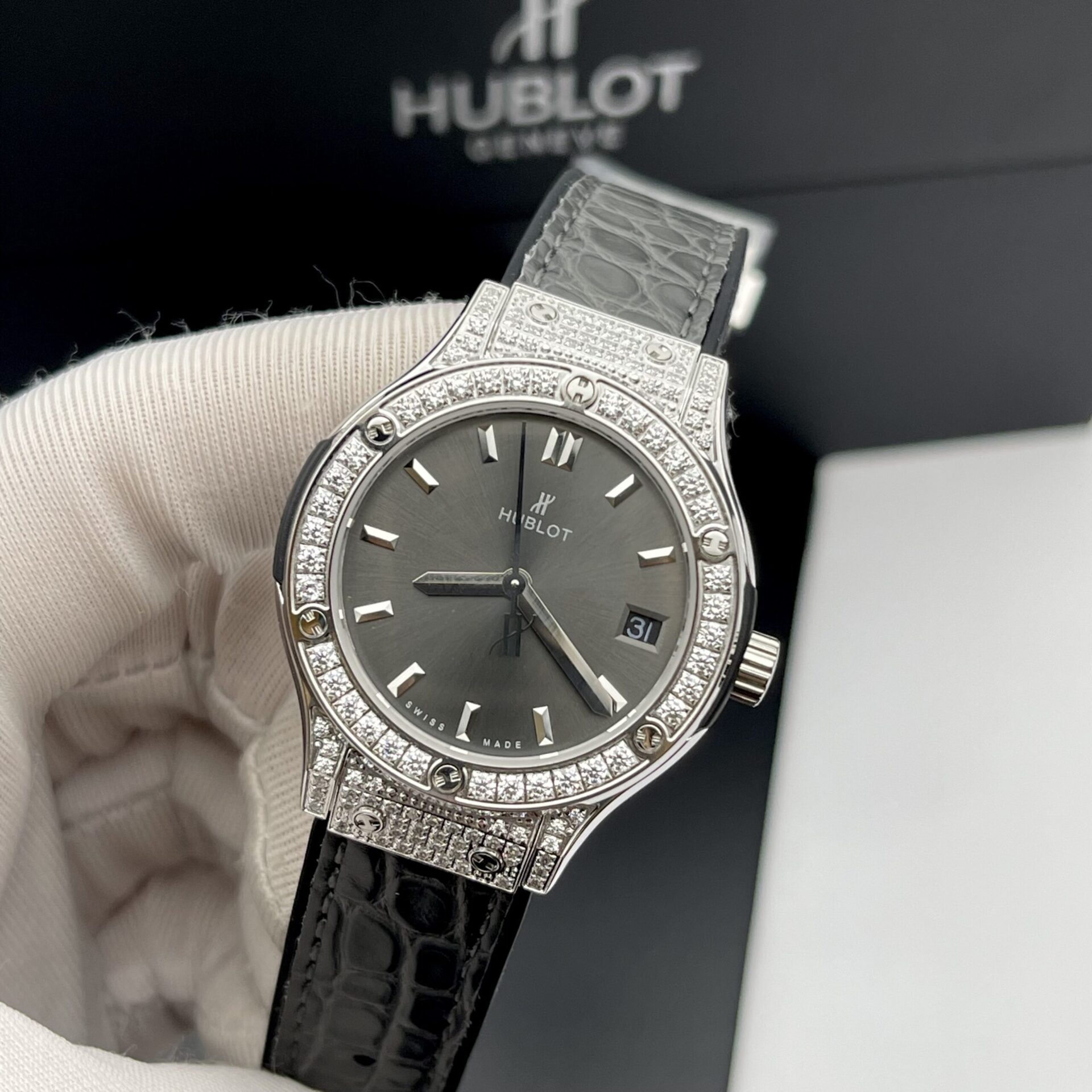 Hublot Replica Watch Classic Fusion Womens Gray Dial HB Factory 33mm