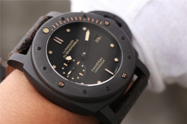 Replica Panerai PAM508 VSF Real Ceramic Black Distressed Calfskin Strap P.9000