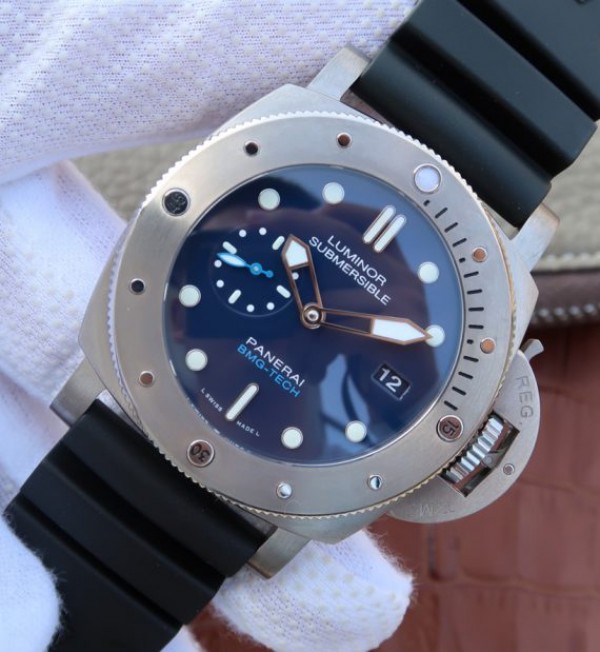 Replica Panerai XF PAM692 Titanium Blue Dial Rubber Strap P.9010