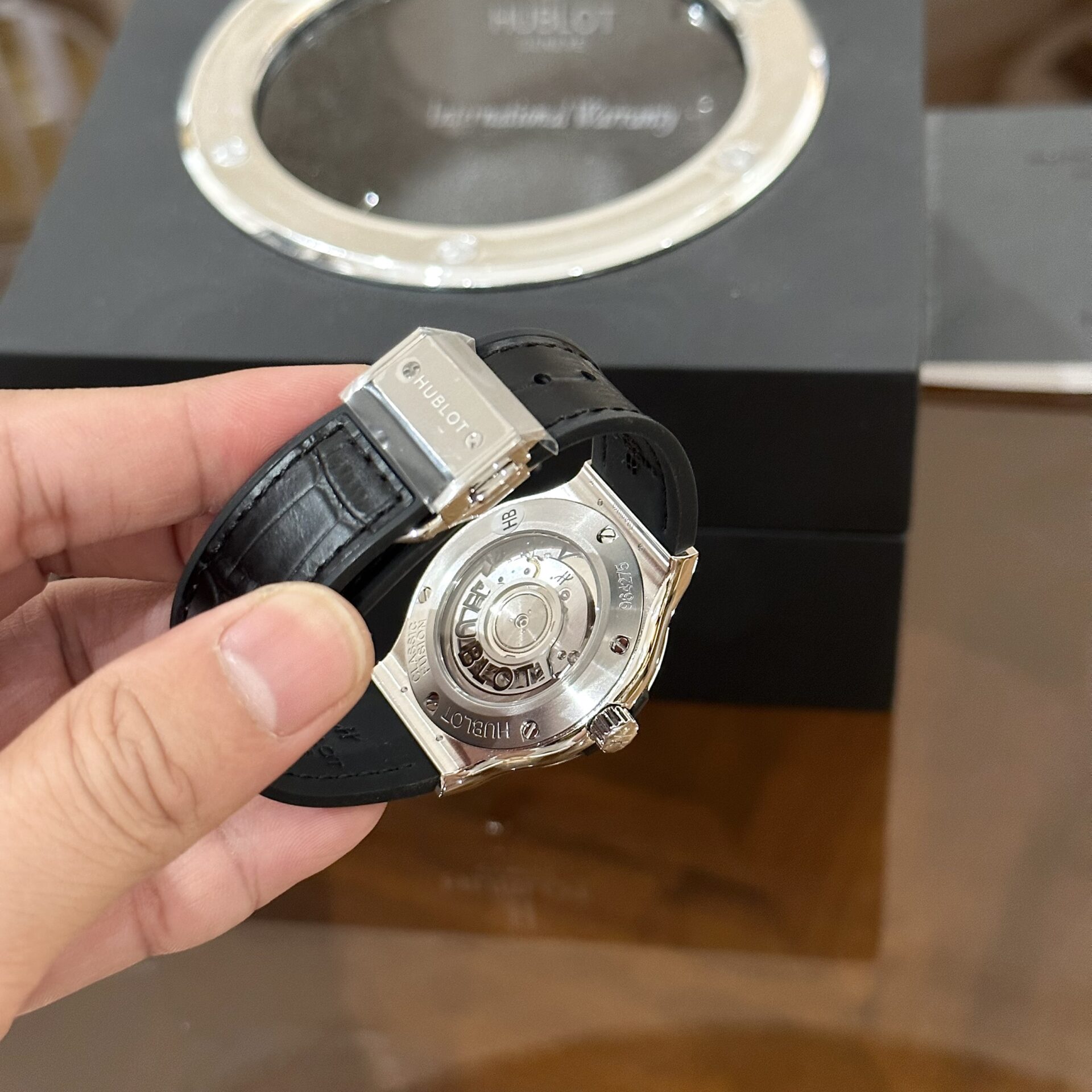 Hublot Classic Fusion Rep 1:1 Watch With Diamond Bezel Black HB Factory 38mm