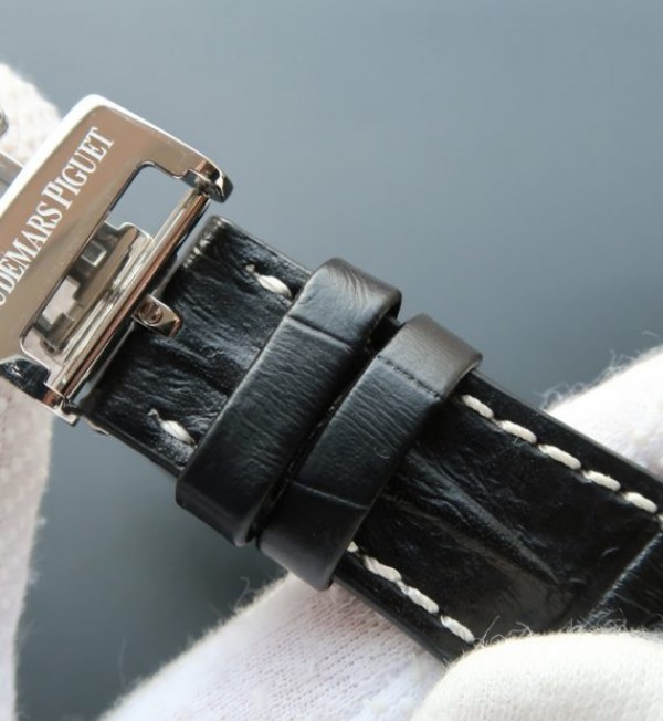 Replica Audemars Piguet Royal Oak Offshore JF Leather Strap