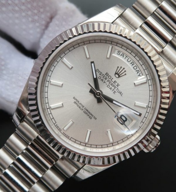 Replica Rolex Day-Date II SS Silver Dial SS Bracelet A3255