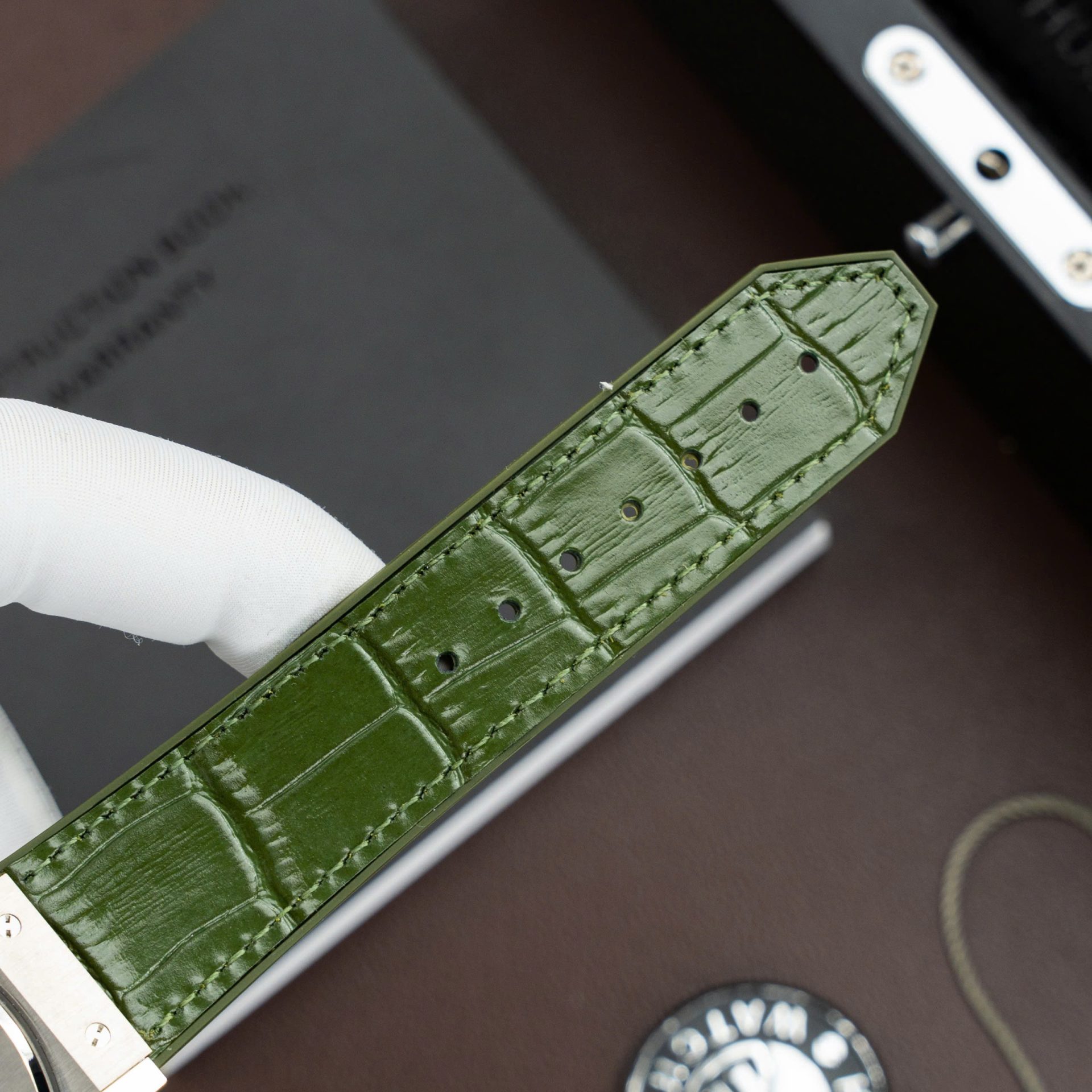 Hublot Classic Fusion Titanium Black Replica Watches Movement SW300 Weight 84 Gram 42mm