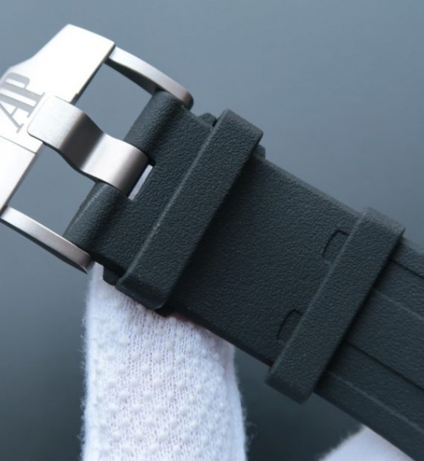 Replica Audemars Piguet JF Royal Oak Offshore Diver Forged Carbon Rubber Strap A3120