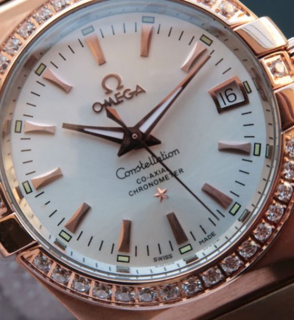 Replica Omega V6 Constellation 123.20.35 RG Case White Dial