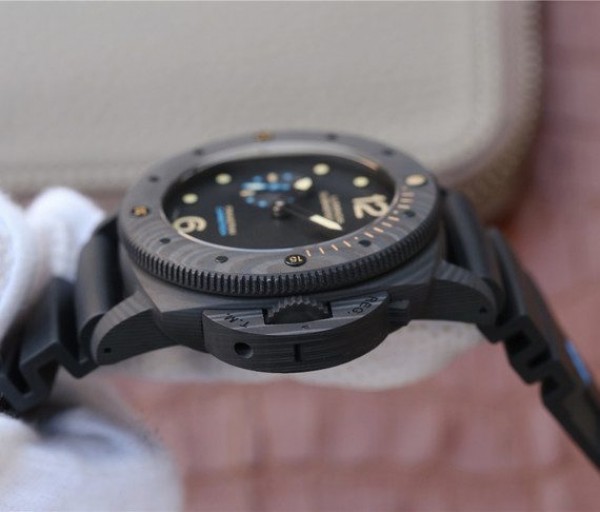 Replica Panerai VSF PAM616 Carbotech Rubber Strap P.9000 Super Clone