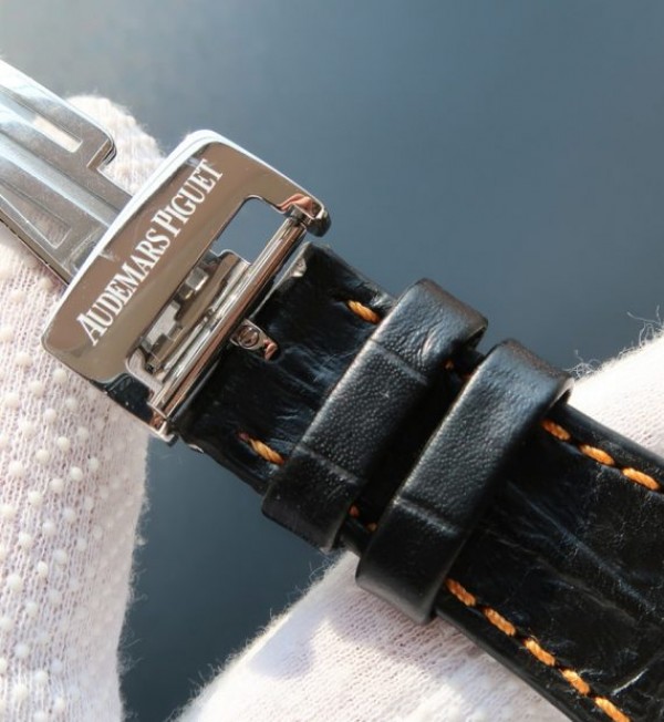 Replica Audemars Piguet JF Royal Oak Offshore Volcano Leather Strap A3126