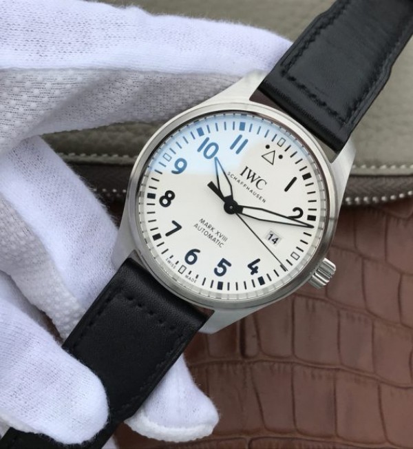Replica IWC XF Mark XVIII IW327002 White Dial Leather Strap A2892