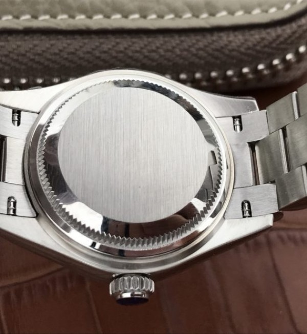 Replica Rolex DateJust 28mm Diamonds Bezel White Dial Diamonds Rome Markers Bracelet A2236
