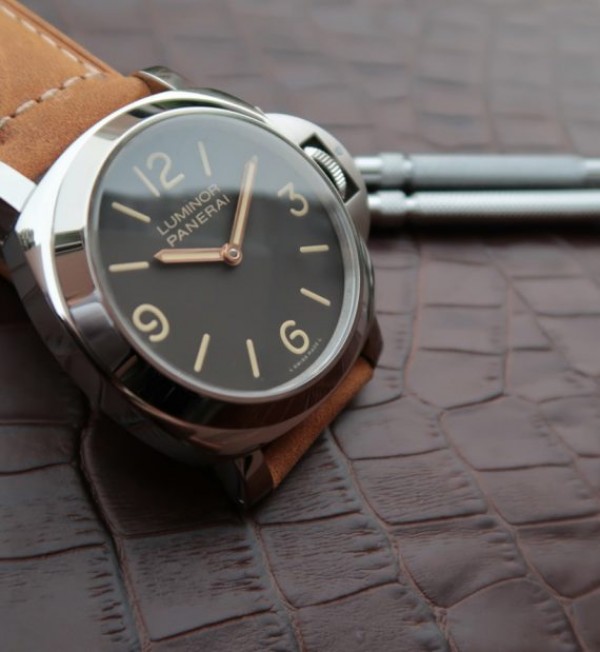 Replica Panerai Luminor PAM390 Brown Leather Strap P.5000