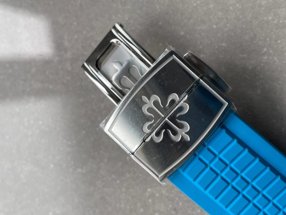 Replica PATEK PHILIPPE Aquanaut 5168G 42mm SS 3KF 1:1 Best Edition Black Dial on Light Blue Rubber Strap A324 V2