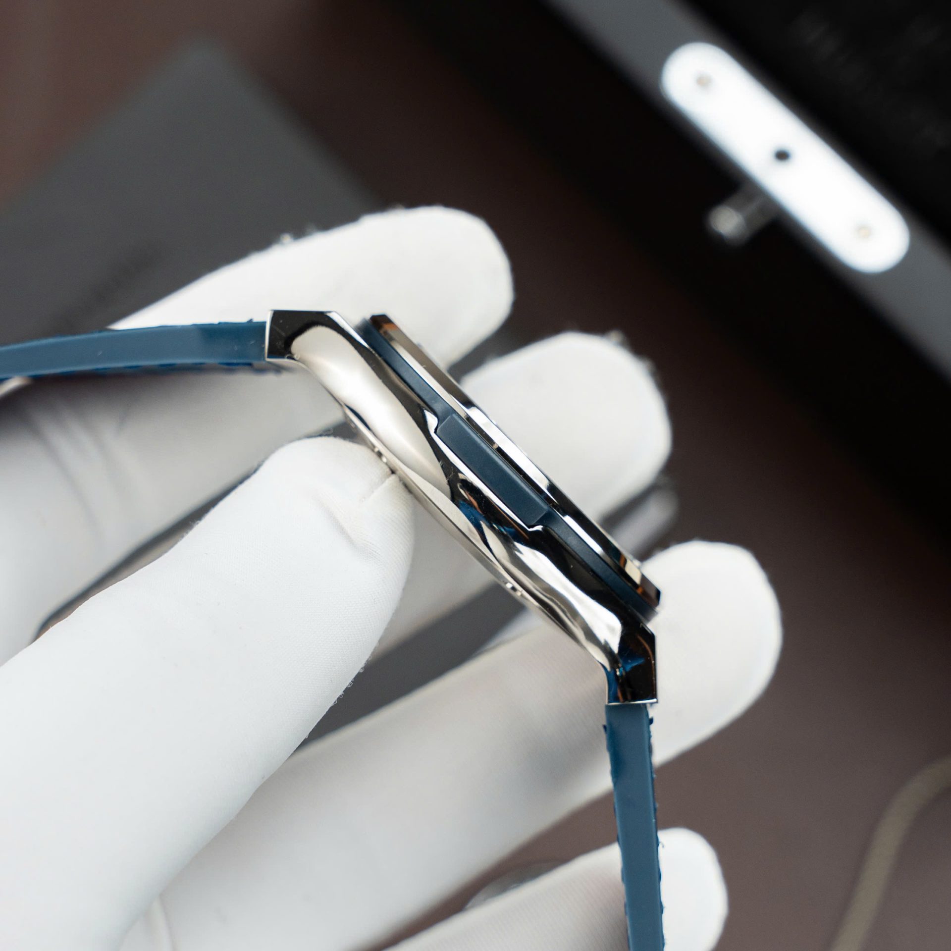 Hublot Classic Fusion Titanium Blue Replica Watches Movement SW300 Crocodile Leather Strap 42mm