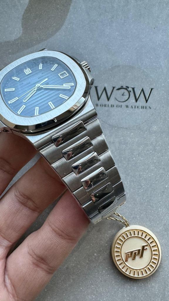 Replica PATEK PHILIPPE Nautilus 5811/1G PPF 1:1 Best Edition Grey Textured Dial on SS Bracelet Asian Cal.26-330CS