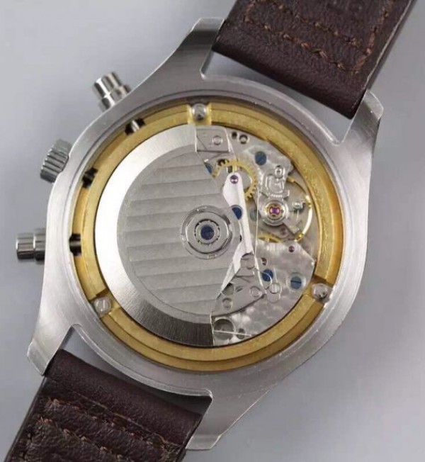 Replica IWC V6 Pilot Chrono Brown/White Dial A7750