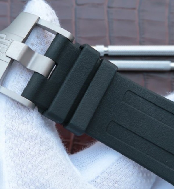 Replica Audemars Piguet JF Royal Oak Offshore Diver Real Ceramic Rubber Strap A3120