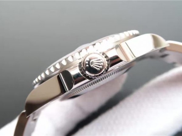 Replica Rolex GMT-Master II 116710 LN Black Ceramic Noob A3186