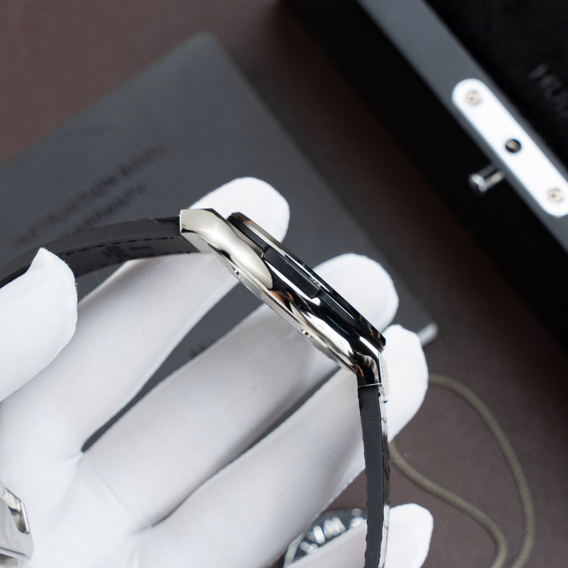 Hublot Classic Fusion Titanium Black Copies Watch Movement SW300 Weight 84 Gram Custom 42mm