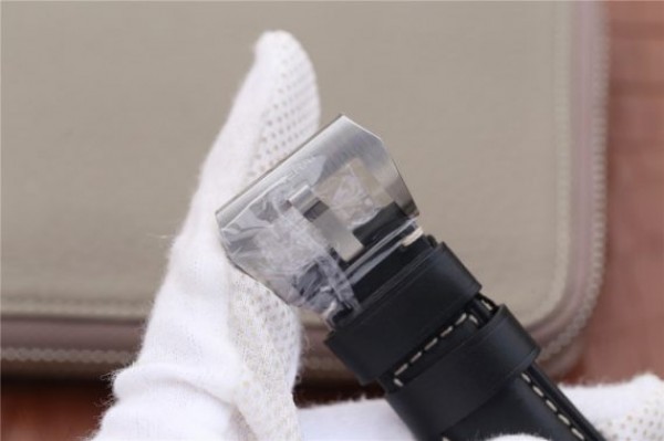 Replica Panerai PAM499 VSF Black Leather Strap P.9000 Super Clone