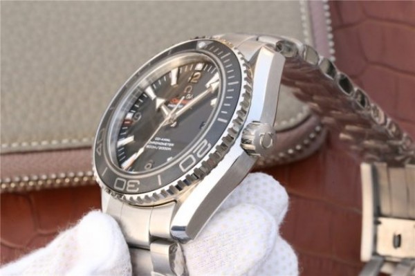 Replica Omega Planet Ocean Professional Ceramic Bezel 45mm OMF SS Bracelet A8500