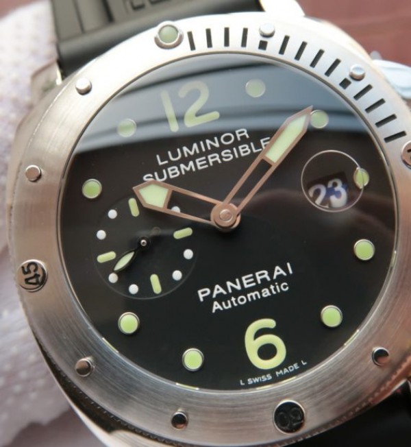 Replica Panerai XF PAM024 Black Dial Rubber Strap A7750