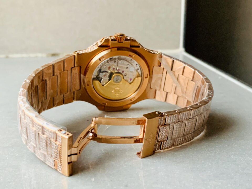 Replica PATEK PHILIPPE ICED Nautilus Jumbo 5711 RG TWF Full Paved Diamonds Dial Case and Bracelet A324