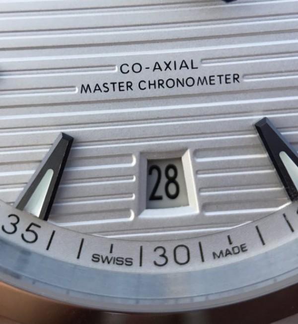 Replica Omega XF Seamaster CO-AXIAL Master Chronometer White Textured Dial SS Bracelet A8900