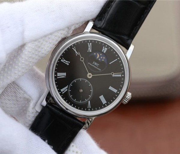 Replica IWC Vintage IW544801 Black Dial Black Leather Strap