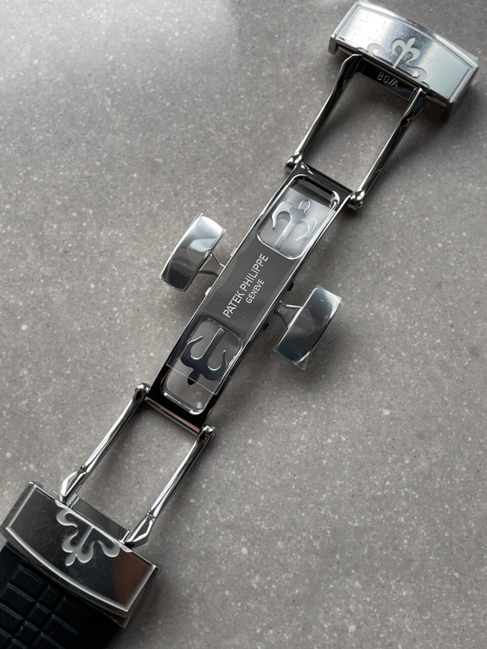 Replica PATEK PHILIPPE Aquanaut 5167 SS 3KF Best Edition Gray Dial on Black Rubber Strap A324 Super Clone V2