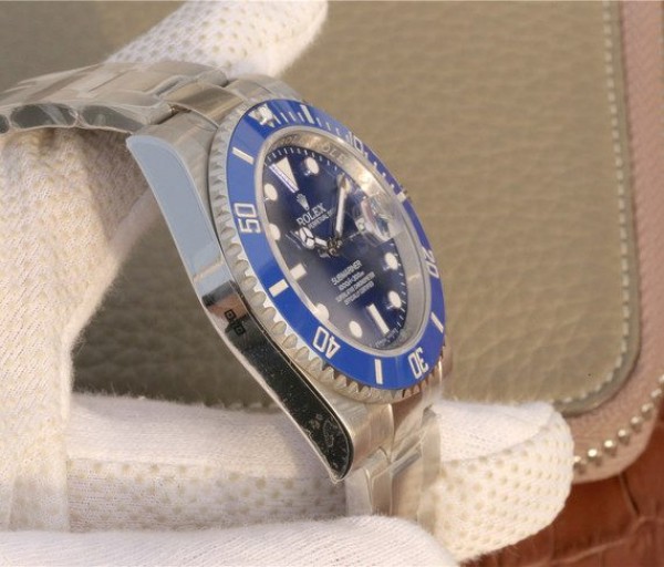 Replica Rolex Submariner 116619 LB Blue Ceramic V7 Noob Best Edition A2836