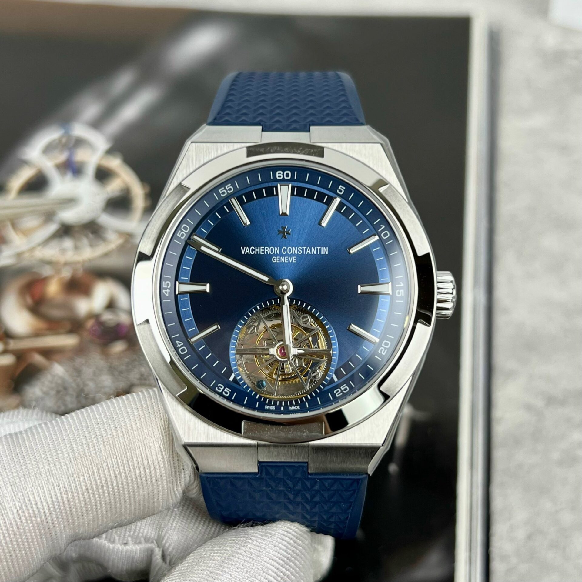 Vacheron Constantin 6000V Replica 1:1 Watch Blue 42.5mm