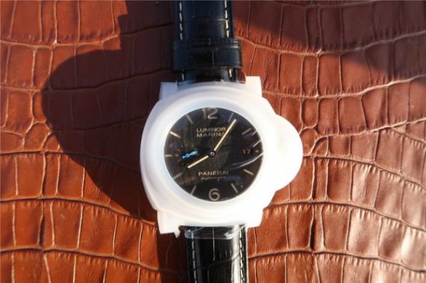 Replica Panerai PAM1392 XF Black Dial Black Leather Strap P9010
