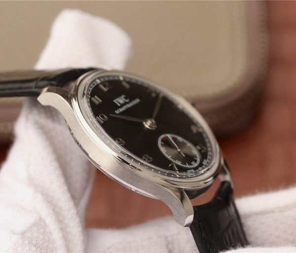 Replica IWC ZF Portuguese IW545407 Black Dial Leather Strap A6498