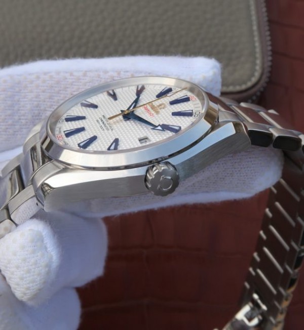 Replica Omega Seamaster 150M Ryder Cup White Textured Dial SS Bracelet A8500
