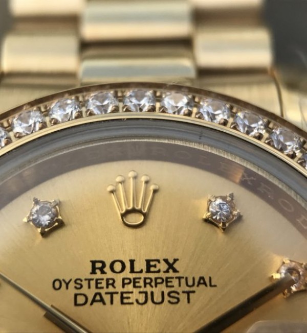 Replica Rolex DateJust 31mm Diamonds Bezel/Markers RG Gold Dial Bracelet A2235