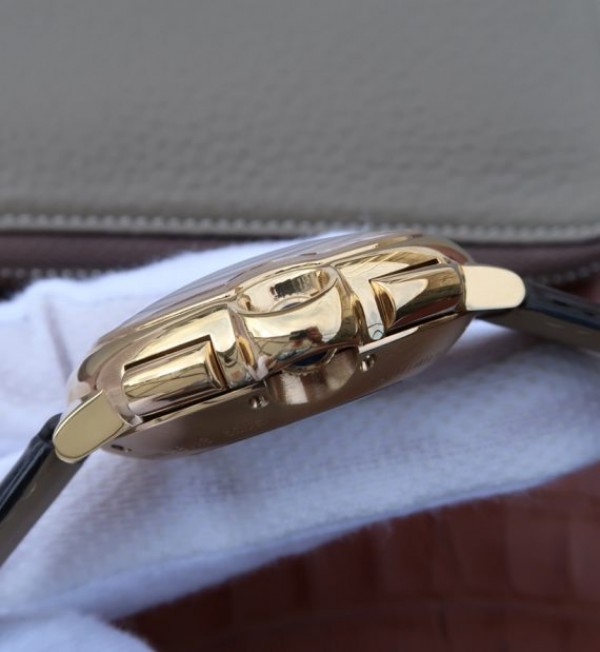 Replica Cartier Ballon Bleu De Cartier Chrono 47mm YG White Dial Leather Strap A8101
