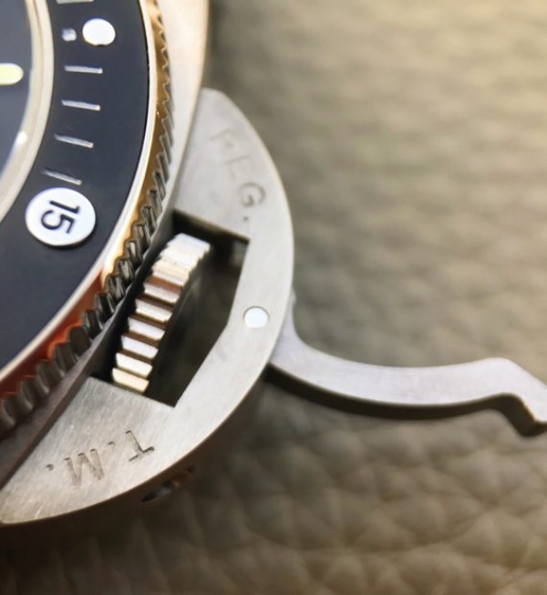 Replica Panerai VSF PAM389 Black Rubber Strap P.9000