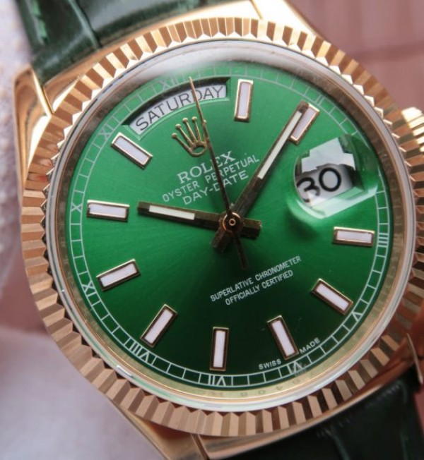 Replica Rolex Day-Date 118138 YG Green Dial Green Leather Strap A2836