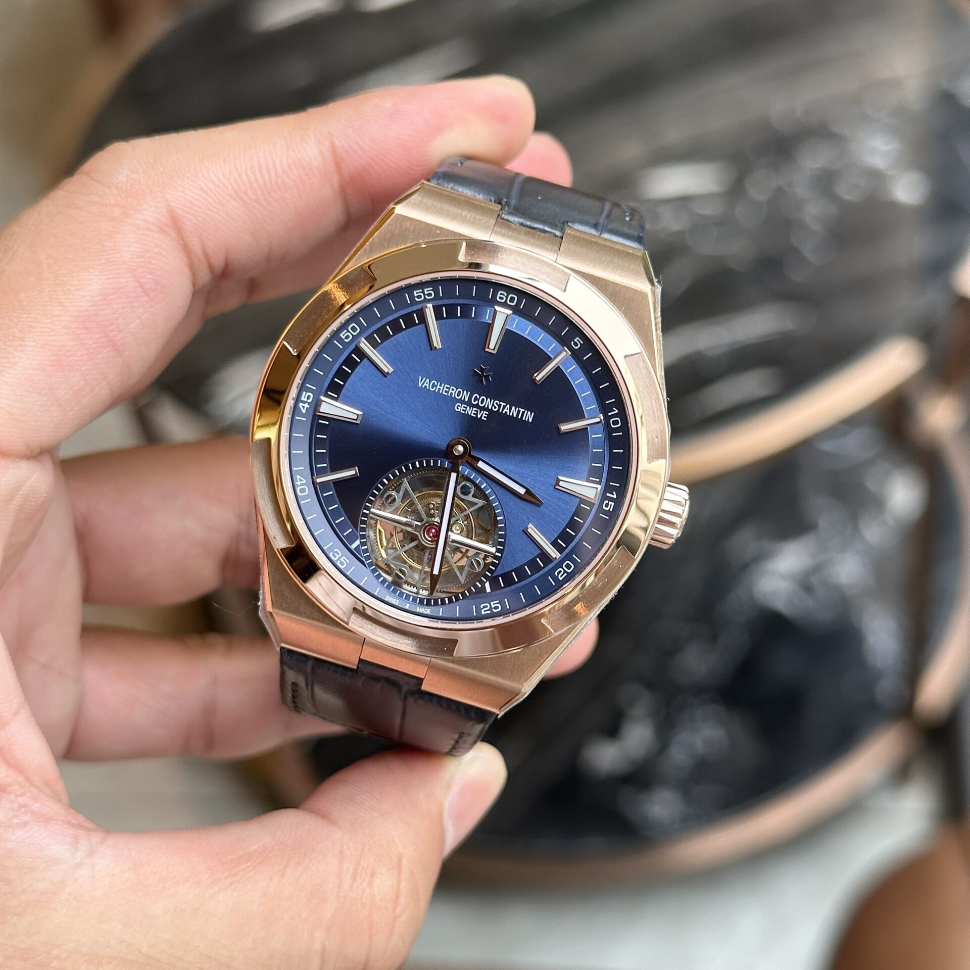 Vacheron Constantin Overseas 6000V Tourbillon Rose Gold Replica 11 Watch 42.5mm