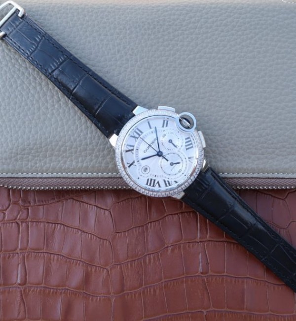 Replica Cartier Ballon Bleu De Cartier Chrono SS White Dial Diamonds Bezel A8101