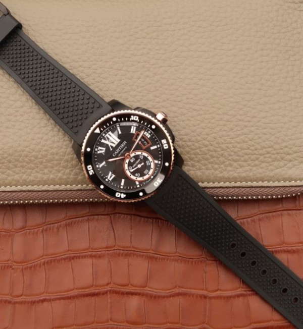 Replica Cartier JJF Calibre De Cartier Diver DLC Black Dial RG Bezel Black Rubber Strap A23J