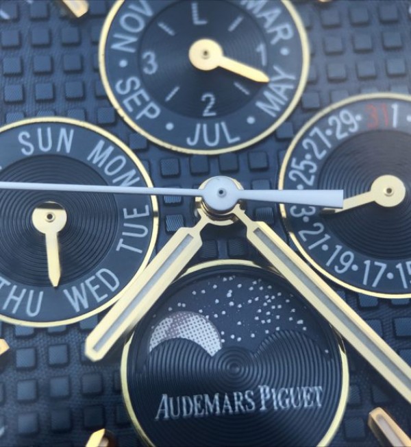 Replica Audemars Piguet JF Royal Oak 41mm 26574 YG Blue Dial White Hand A5134