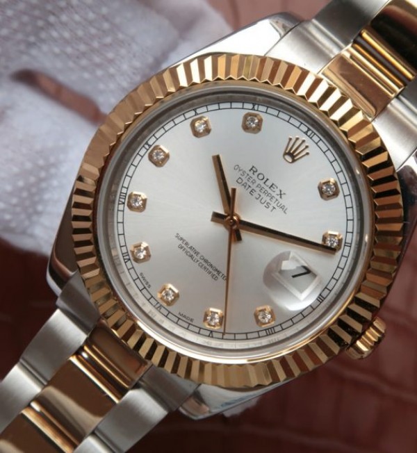 Replica Rolex DateJust SS/RG White Dial RG Wrapped Fluted Beze SS/RG Bracelet A2836