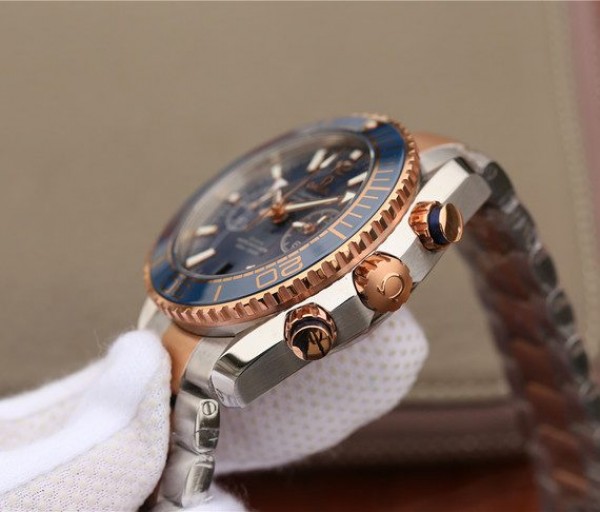 Replica Omega OMF Planet Ocean Master Chronometer SS/RG Blue Polished Bezel Blue Dial SS/RG Bracelet A9901
