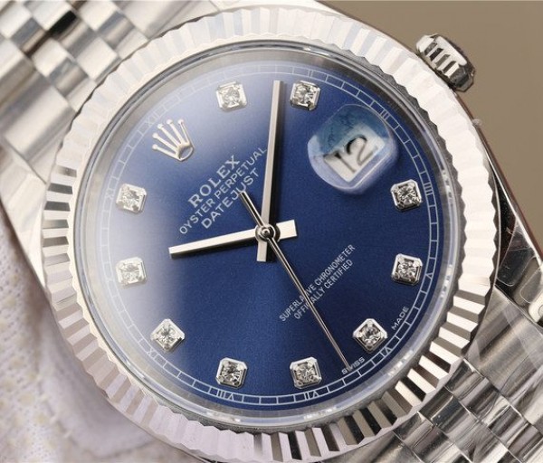 Replica Rolex DateJust 41mm 126334 Fluted Bezel Blue Dial Diamonds Markers Bracelet A3235