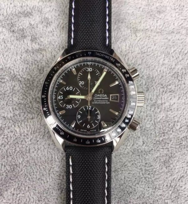 Replica Omega Speedmaster 3210.50.00 Black Dial/Bezel Black Nylon Strap